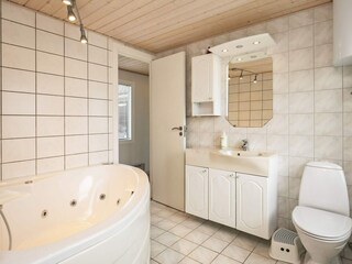 Ferienhaus Hou  8