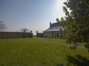 Tasteful apartment in Comes with terrace - Port-en-Bessin - image1