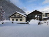 Dorfblick Appartements & Rooms Winter