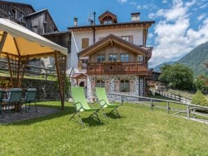 Chalet Charmante Wohnung in Commezzadura mit Garten - Folgarida - image1