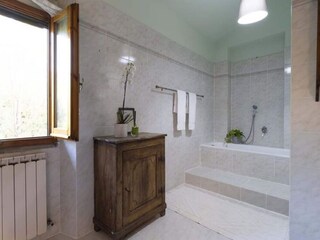 Villa Reggello Features 25