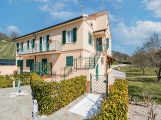 Maison de vacances Montedinove Enregistrement extérieur 9