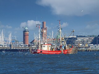 Schiff im Hafen