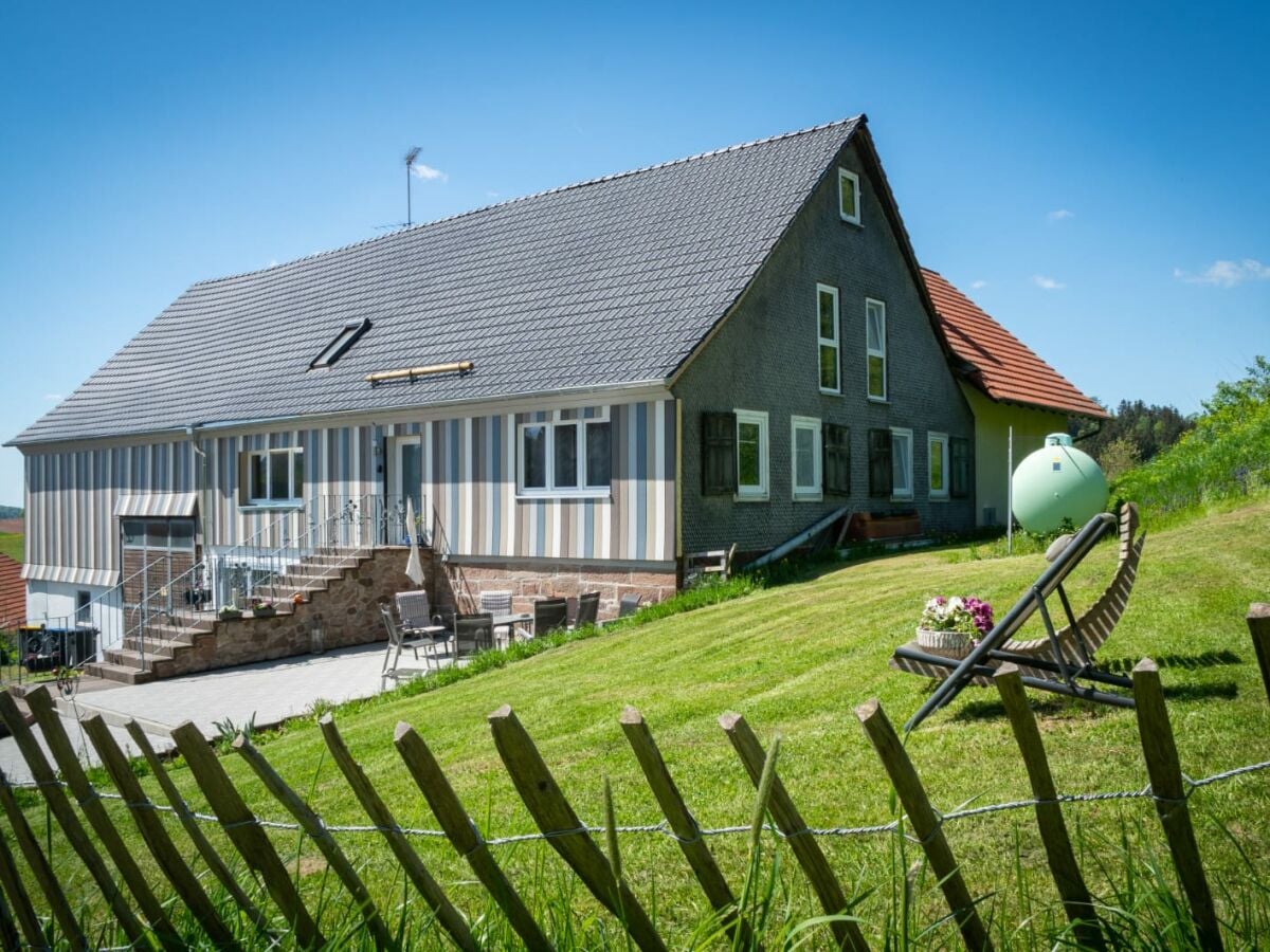 Ferienhaus mit Garten