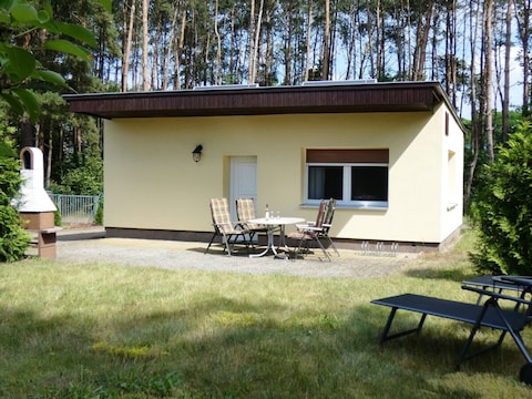 Ferienhaus "Am See"