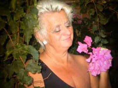 Mevr Henriette Stoll-Loof