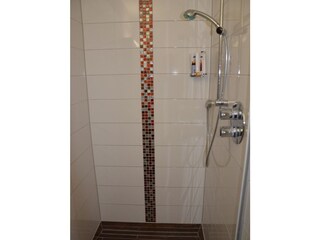 Begehbare / ebenerdige Dusche