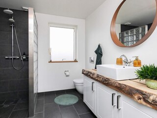 Ferienhaus Hou  11