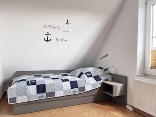 Schlafzimmer mit 2 Einzelbetten