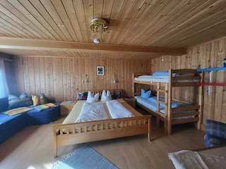 Vierbettzimmer im Parterre