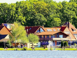 Außenansicht - Wasserseite -