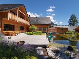 Chalet Tauplitz mit Schwimmteich und Terrasse