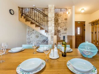 Villa Linardići Features 24