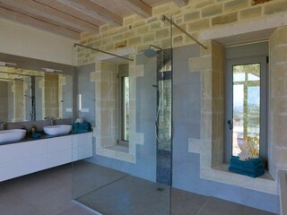 Villa Gonia Caratteristiche 33