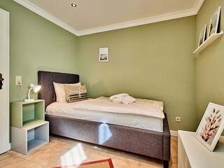 Schlafzimmer 2 - Rückansicht