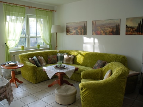 Ferienwohnung 4-Sterne grün-mediterran