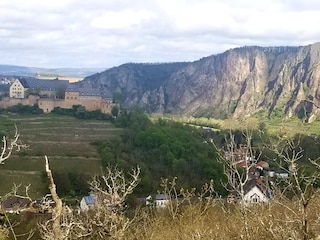 Wandern mit Blick zur Ebernburg und Rotenfels