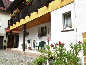 Vakantiehuis in Thüringen met eigen terras, gebruik van de tuin en zwembad - Gleichamberg - image1