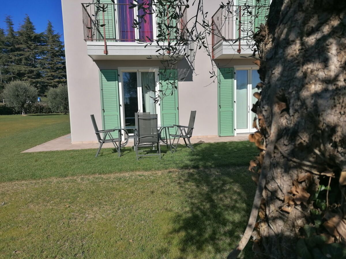 Apartamento de vacaciones San Felice del Benaco Grabación al aire libre 1