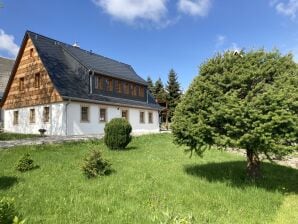 Ferienhaus Erzgebirgshaus Zirbenliebe