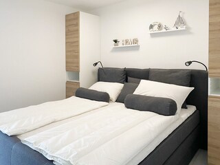 Komfortables Doppelbett