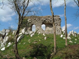 Ceasar's Gatehouse at Mont Castre
