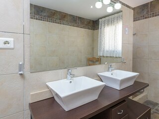 Villa Estepona Caratteristiche 48