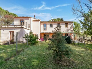 Appartement Montescudaio Buitenaudio-opname 2