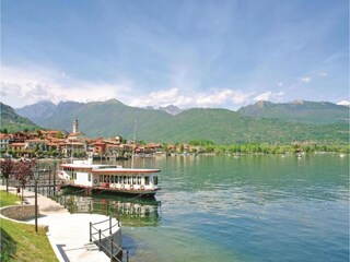 Vakantiehuis Porto Valtravaglia Omgeving 29