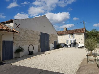 Vakantiehuis Villiers-Couture Buitenaudio-opname 2