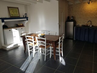 Holiday house Villiers-Couture Features 12
