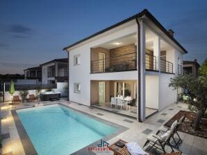 Villa Hugo - Vodnyan - image1