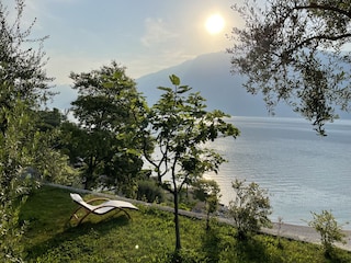 Sonnenaufgang auf Ihrem Liegestuhl