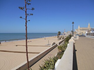 Strand “Regla”, zu Fuß nur 5 Minuten vom Haus entfernt.