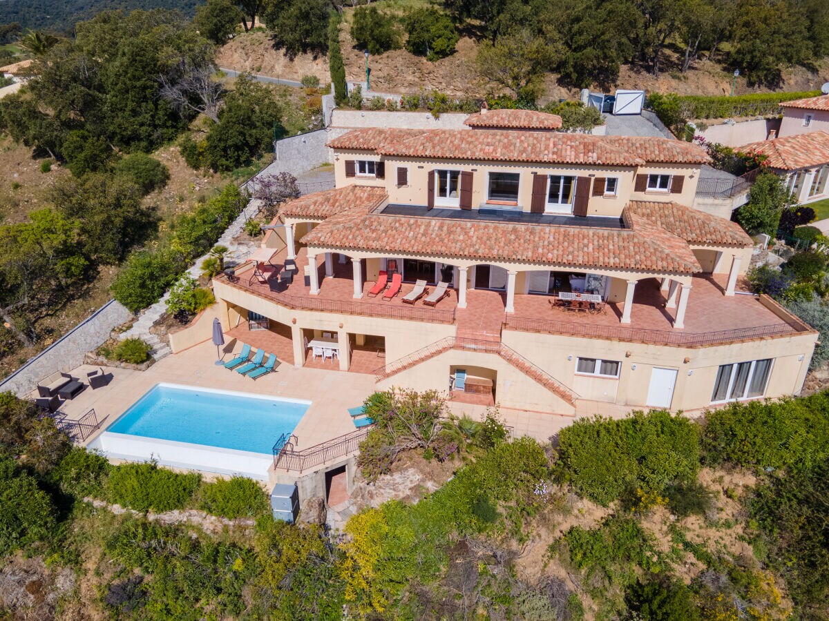 Villa Sainte-Maxime Outdoor Recording 1