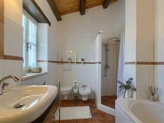 Villa Tinjan Caratteristiche 37