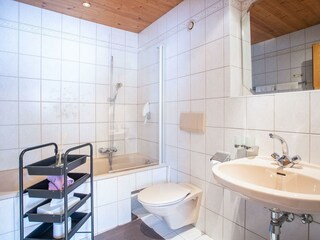 Badezimmer Zimmer Rofan + Zwölferkopf