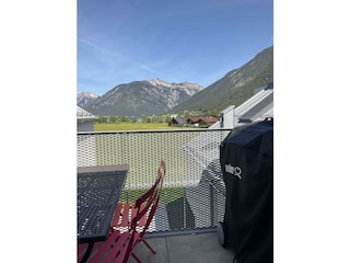 BD6543E2-97AF-40EA-845A-66FD4DC01511