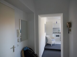 Praktisch - Flur trennt Wohn- und Schlafzimmer