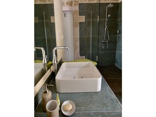 Villa Gonia Caratteristiche 33