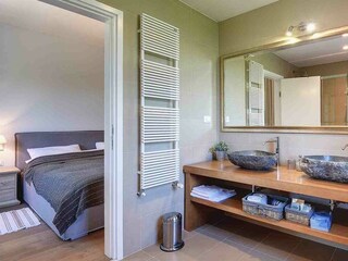 Villa Tinjan Caratteristiche 17