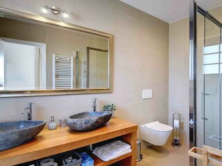 Villa Tinjan Caratteristiche 29