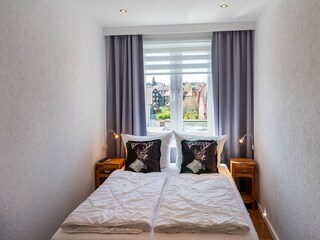 Schlafzimmer 3