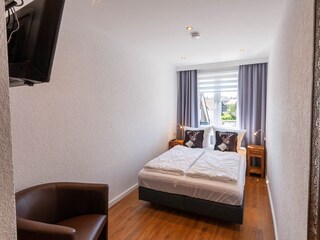 Schlafzimmer 3
