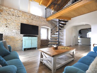 Villa Nedescina Caratteristiche 13