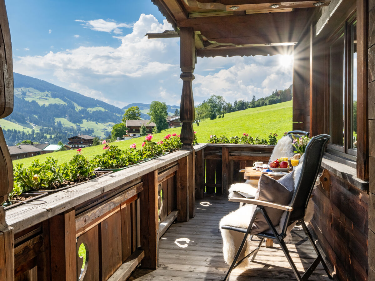 Frühstück am Balkon