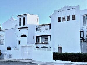 Apartment Belvilla by OYO Pueblo Italia - Roquetas de Mar - image1