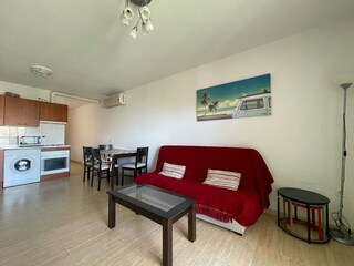Apartamento Roquetas de Mar Características 13