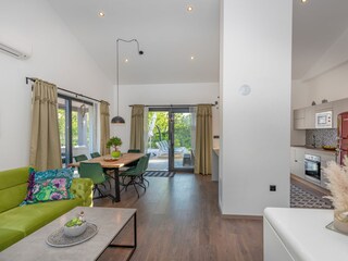 Villa Santalezi Características 21