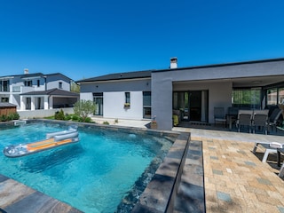 Villa Shanti, ein modernes Pool-Paradies.